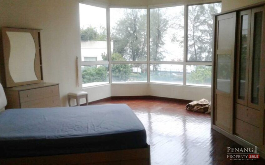 Gurney Beach Resort at Jalan Kelawai, Pulau Tikus, Near Gurney