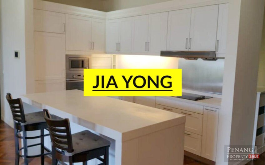 Quayside Condominium 2146sf 2+1 bedrooms 2 carparks