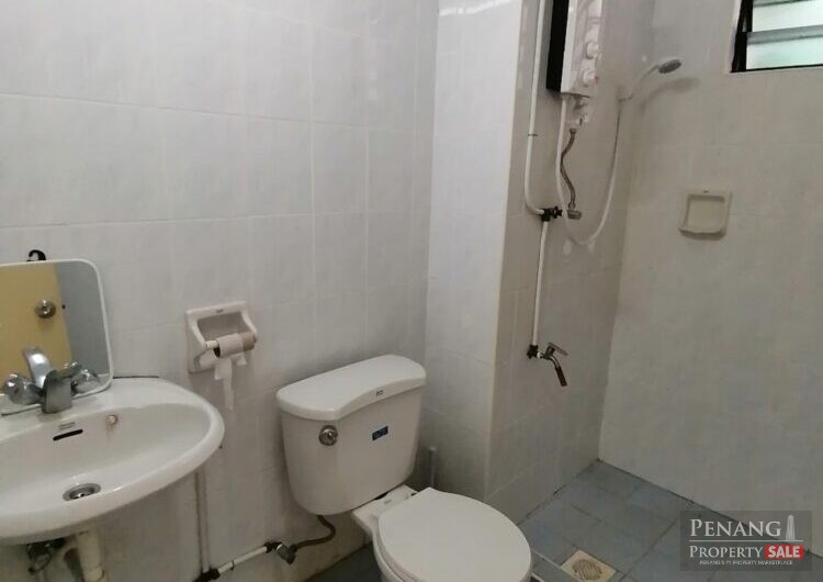 Villa Batu Bukit Tanjung Tokong Low Density Apartment with 2 Carpark To Let