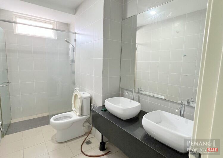 BAYAN LEPAS 1450sqft Fully Furnished & renovated 2CARPARK Fiera Vista