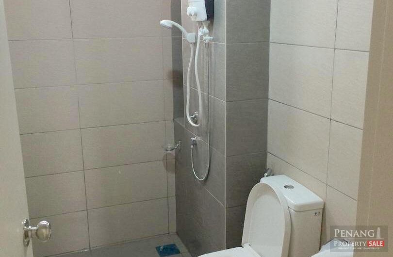 Gardens Ville at Sungai Ara 1230 sqft Semi Furnished 1 CARPARK