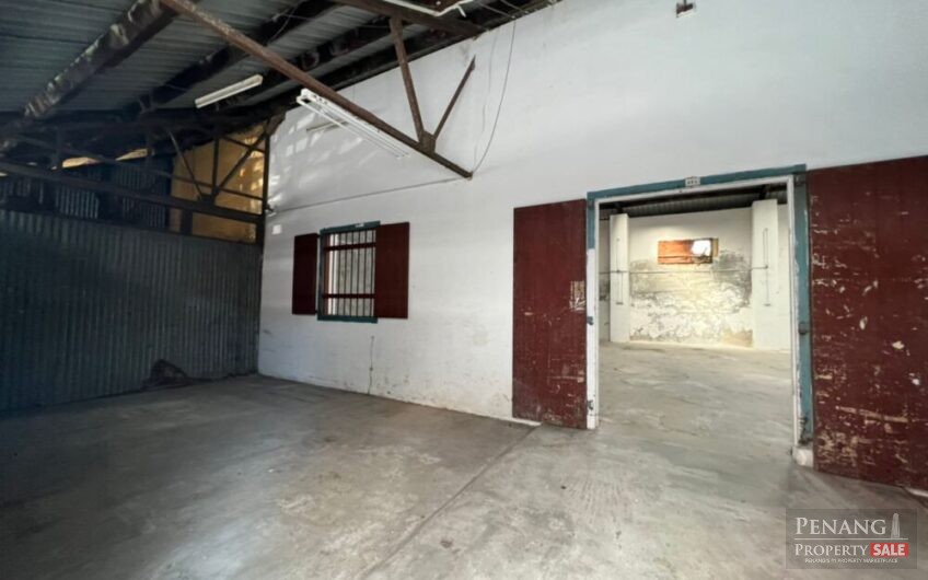 SHOP LOT RENT AT WELD QUAY 3180 SQFT ORIGINAL CLASSIC CONDITION PREMIER LOCATION EASY FIND CAR PARK