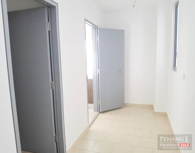 TRIUNI RESIDENCE Batu Uban Seaview unit 1636SQFT 2 CARPARK Brand new