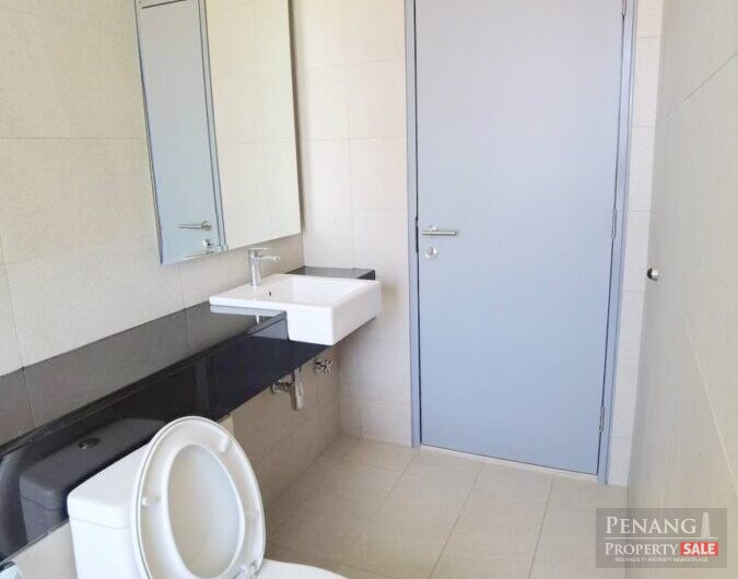 TRIUNI RESIDENCE Batu Uban Seaview unit 1636SQFT 2 CARPARK Brand new