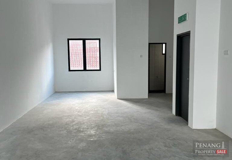 Hot Untis F&B Area near DIY High Visibility Main Road Ground Floor