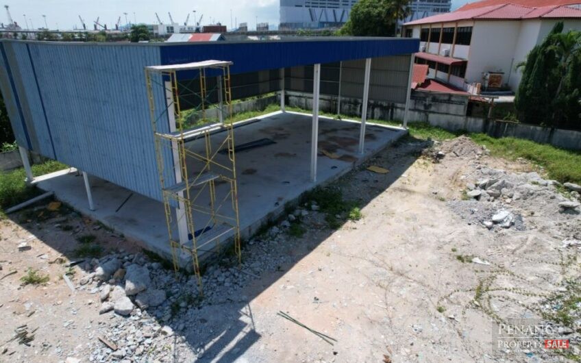 Rare Warehouse Easy Access Storage Purpose with Big Space