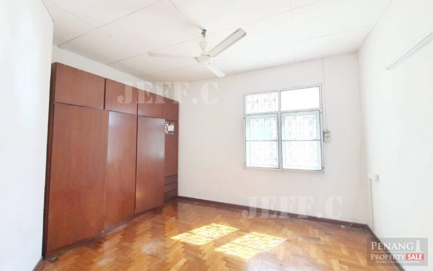TERRACE 2 STOREY AT KEBUN NYOR ONLY RM500 PSF GEORGETOWN 2500SF 4 ROOMS RENOVATED