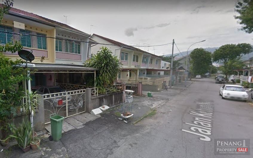 TERRACE 2 STOREY AT KEBUN NYOR ONLY RM500 PSF GEORGETOWN 2500SF 4 ROOMS RENOVATED