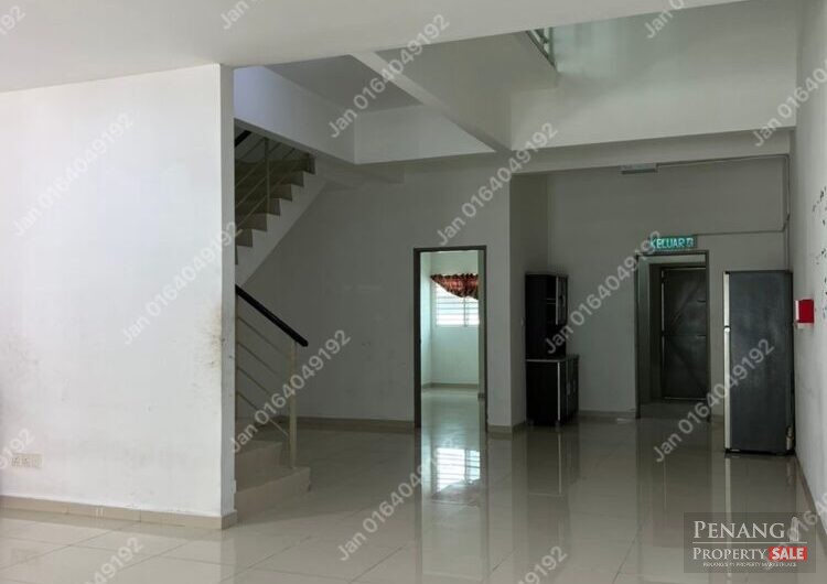 3 Storey Terrace House For Rent @ Bayan Lepas Near Penang Airport