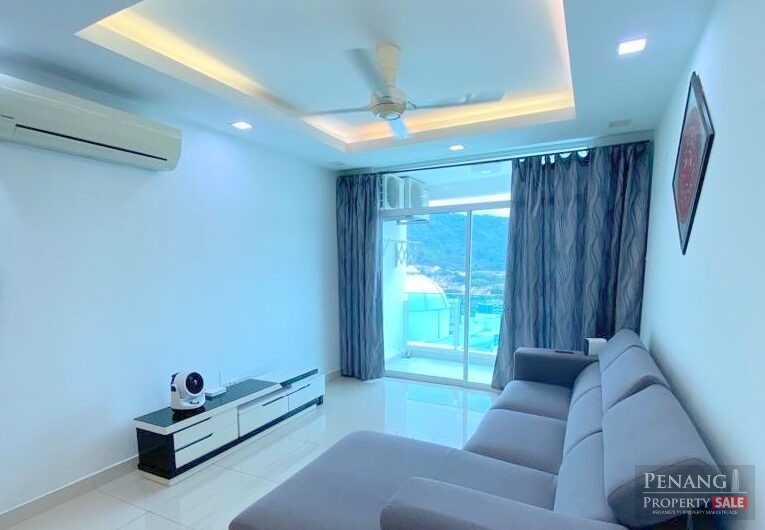 THE OASIS Gelugor 1041sqft 2 CAR PARK Poolview NICE RENOVATED