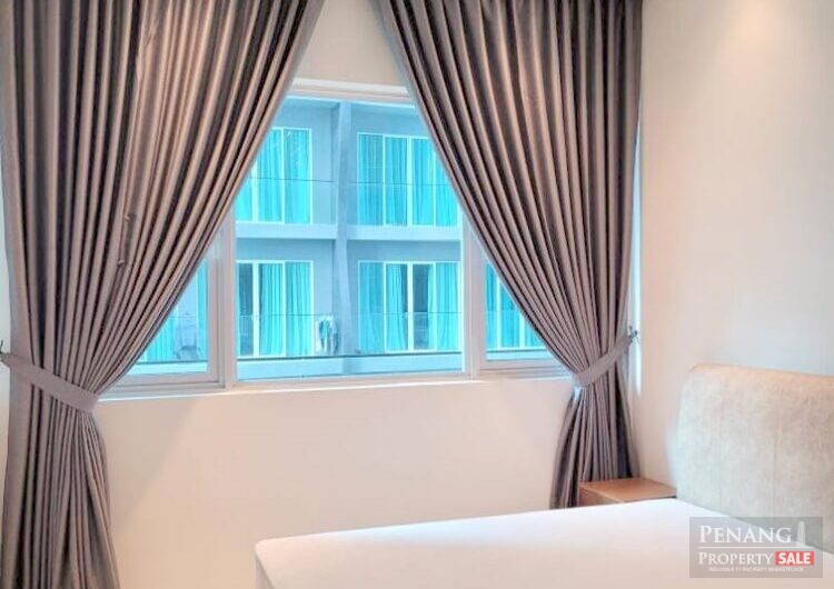 Quaywest Residence 1246sqft FULLY FURNISHED AND RENO 2 Car Park