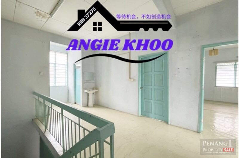 2 Terrace at Medan Tembaga Concrete Flooring Intermediate Corner