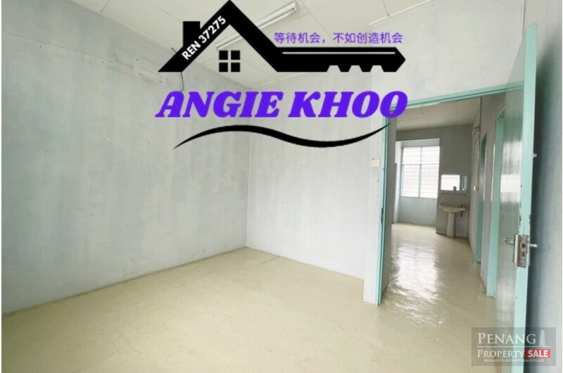 2 Terrace at Medan Tembaga Concrete Flooring Intermediate Corner