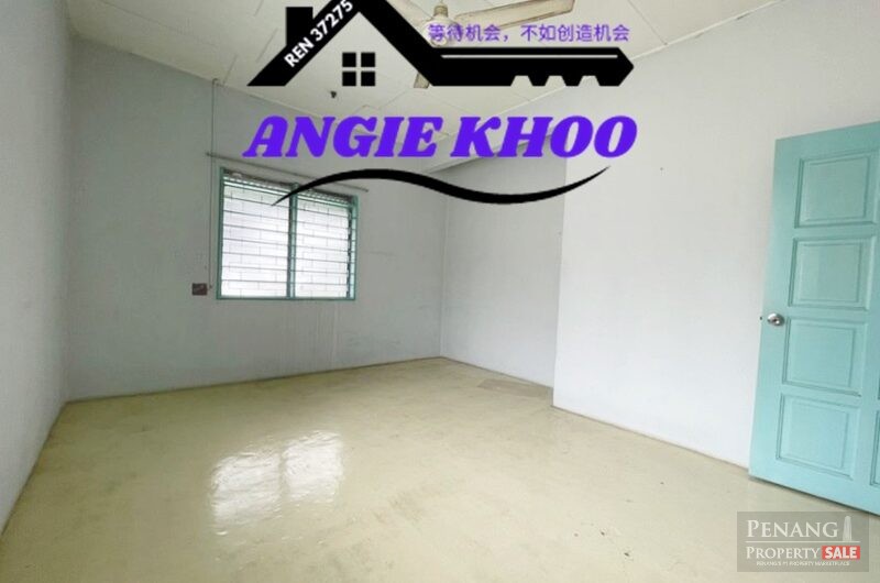 2 Terrace at Medan Tembaga Concrete Flooring Intermediate Corner