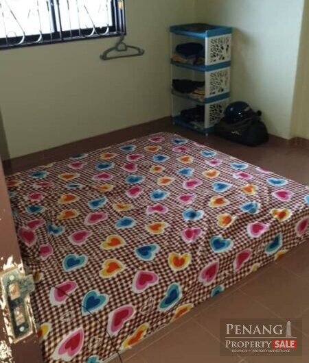 For sale Gat Lebuh Macallum Flat Macallum Geogetown Penang