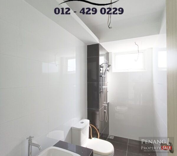 PRIVATE LIFT 1598sqft 2 CAR PARK Bare unit THE CLOVERS