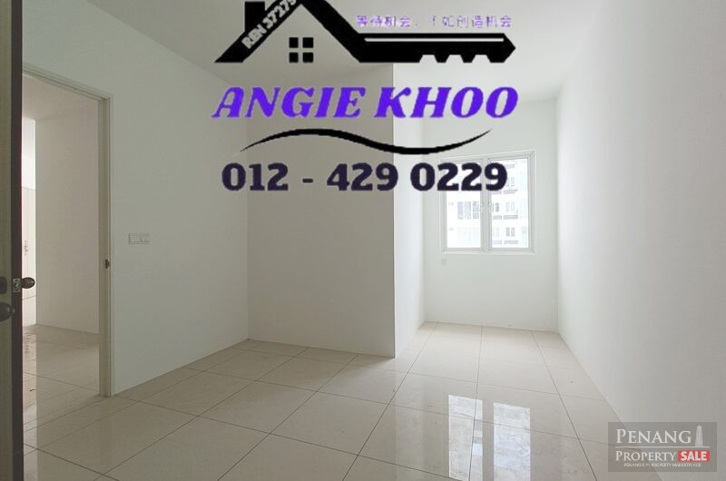 PRIVATE LIFT 1598sqft 2 CAR PARK Bare unit THE CLOVERS