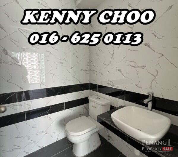 Quaywest @ Bayan Lepas Queensbay Original 2 Private Lifts Worthy Buy!!