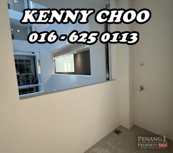 Quaywest @ Bayan Lepas Queensbay Original 2 Private Lifts Worthy Buy!!