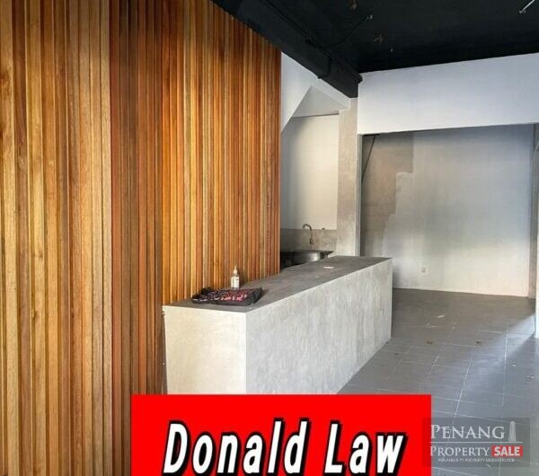【TANJUNG BUNGAH PARK】2.5 Sty Shop 3000sqft Reno Tanjung Point Straits Quay