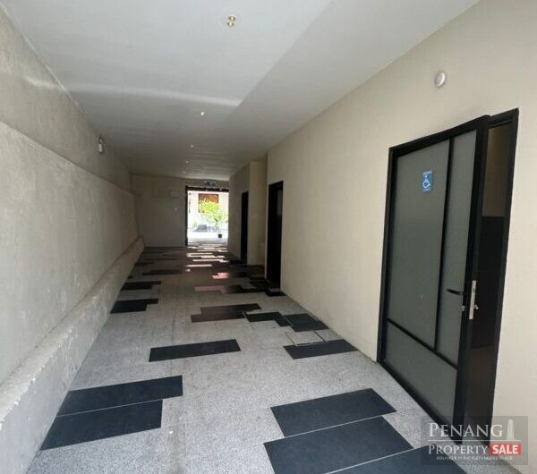 SHOP LOT RENT WAREHOUSE TYPE HIGH CEILING RARE IN MARKET