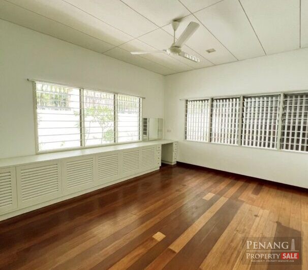 Single Storey Semi-D Super Big Compound @ Jesselton Pulau Tikus