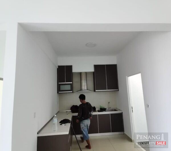 Solaria Residence 1100sf Corner Unit Partly Furnished Bayan Lepas Airport