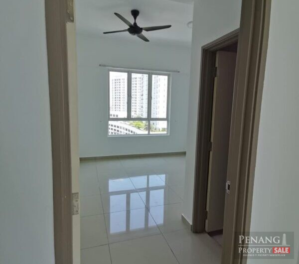 Solaria Residence 1100sf Corner Unit Partly Furnished Bayan Lepas Airport