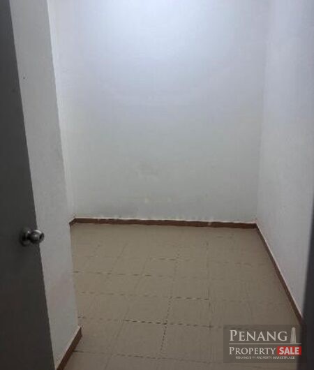 Ref: 558, Mutiara Heights Apartment Block 2A at Jelutong High Way near Tesco, E-gate, Bk Jambul
