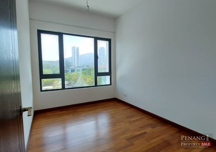 Marinox 1260sf Condo 3 Car Parks Located in Tanjung Tokong