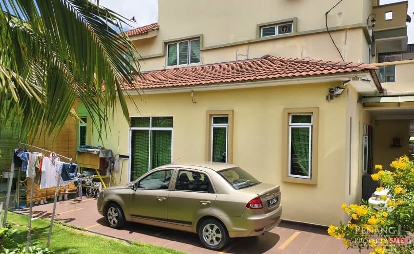 For Sale Two and Half Storey Terrace House End Lot Taman Sentral Bagan Lalang Butterworth Penang