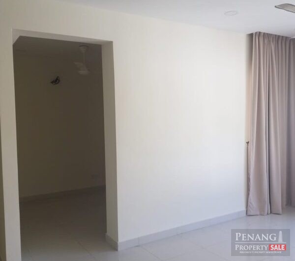 Pine Residence – Basic Renovated – 1500′ – 2 Car Parks – Paya Terubong