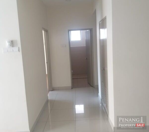 Pine Residence – Basic Renovated – 1500′ – 2 Car Parks – Paya Terubong