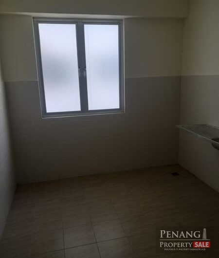 Pine Residence – Basic Renovated – 1500′ – 2 Car Parks – Paya Terubong
