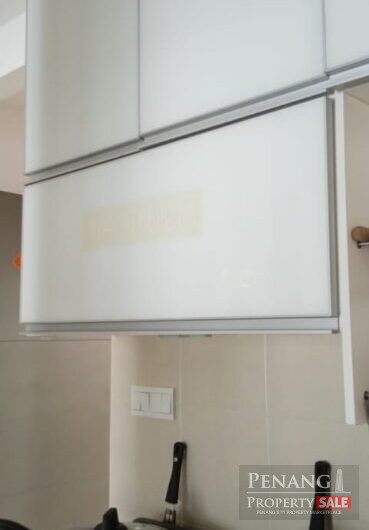 Ramah Pavilion – Fully Renovated – 950′ – 2 Car Parks – Teluk Kumbar