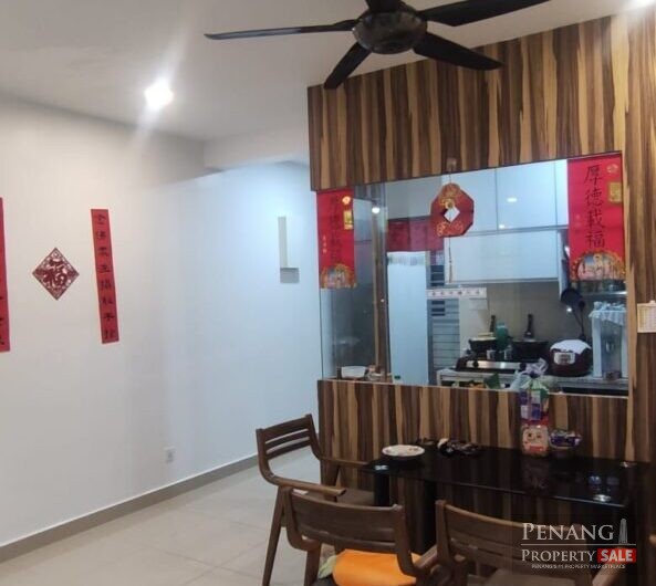 Ramah Pavilion – Fully Renovated – 950′ – 2 Car Parks – Teluk Kumbar