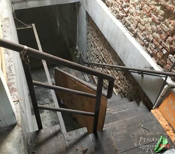 2 Sty Shop House【MAIN ROAD】Jalan Dato Keramat Georgetown Komtar