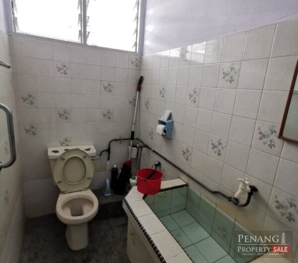 Rare ! Single Storey Semi-D – Land Area 2820’ – Colse To Penang Bridge –  Jelutong