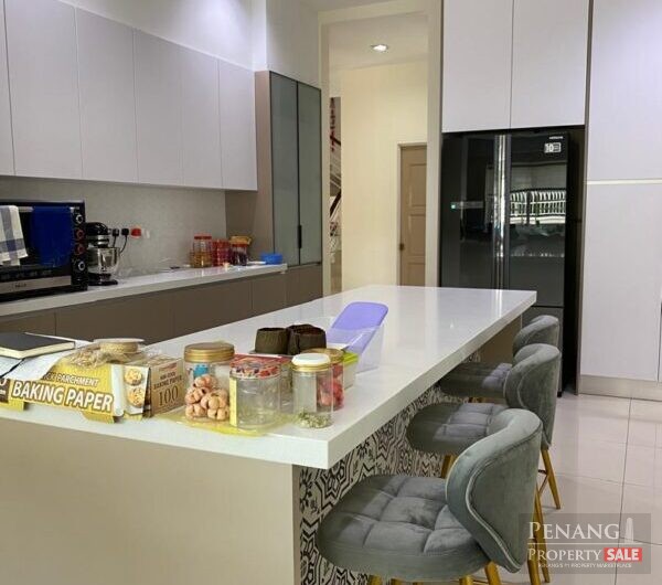 Persiaran Kelicap Desa Ria Triple Storey Semi-D, Sungai Ara