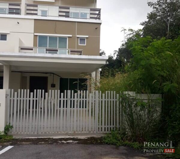 Tingkat Sungai Rusa Triple Storey Terrace Corner, Balik Pulau