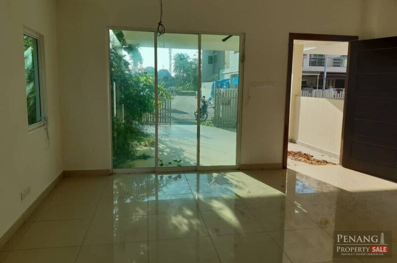 Tingkat Sungai Rusa Triple Storey Terrace Corner, Balik Pulau