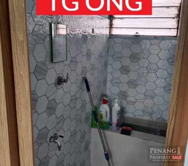 Tenggiri Flat Move in Condition nice units 1 Carpark near Sunway