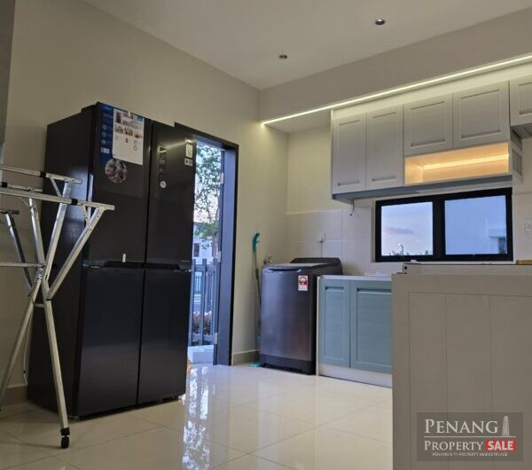 Camdon Terrace House (Corner unit)