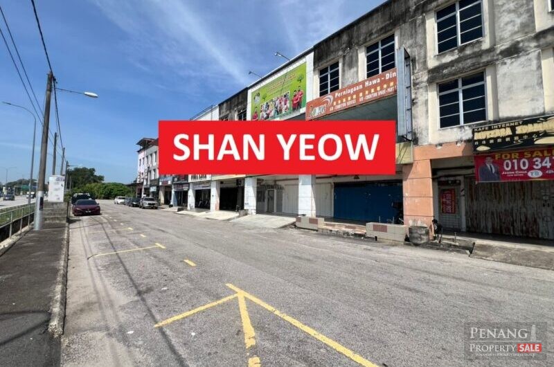 3 storey 2 unit join Simpang Ampat facing road Near Iconic Sale