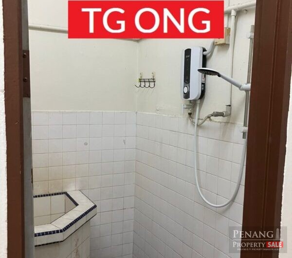Terrace Walking Distance to Sunway Mall Foreigner Hostel