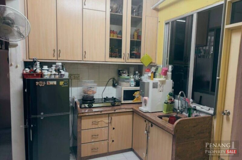 Jelutong 2 Car Parks Sinar Bukit Dumbar | Middle Floor | 700sf | RM325K NEGO | RARE Listing !