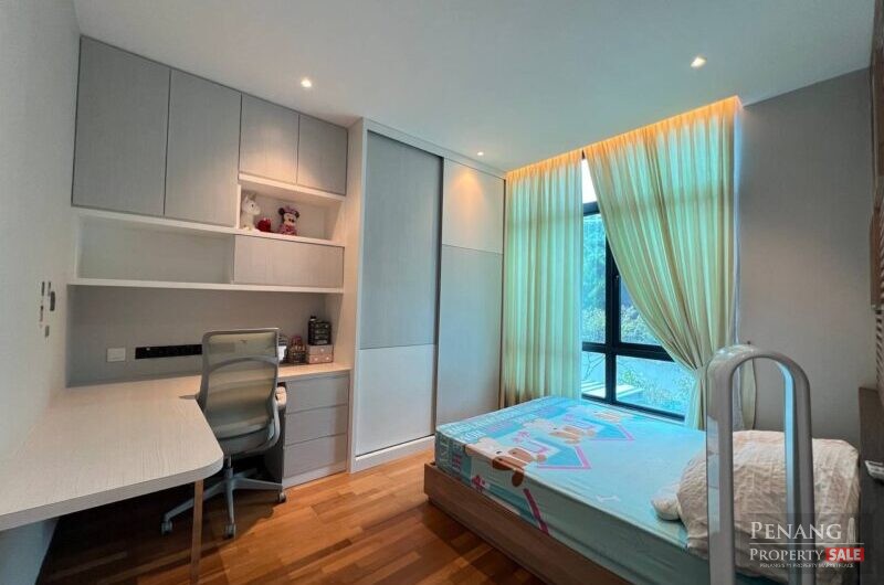 The Address Bukit Jambul Furnished & Renovated 2390sf 3 Car Park