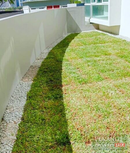 Tropicana Bay Residences, Brand New Corner Unit with Spacious Private Garden & Yard
