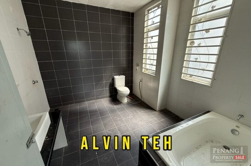 Taman Naluri Ria 3 Storey Big Semi Detached Seberang Jaya