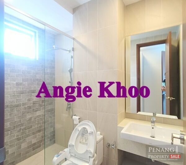 Q2 Queens Residence Bayan Lepas 950 sqft 2 Car Parks Dual Key unit